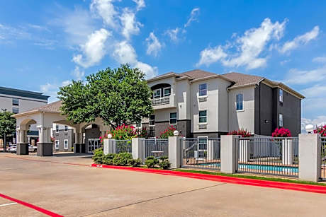 Super 8 by Wyndham Fort Worth Stockyards