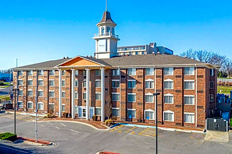 Sonesta Essential Hotels Overland Park