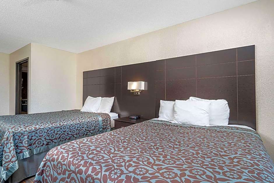 Days Inn by Wyndham Faribault