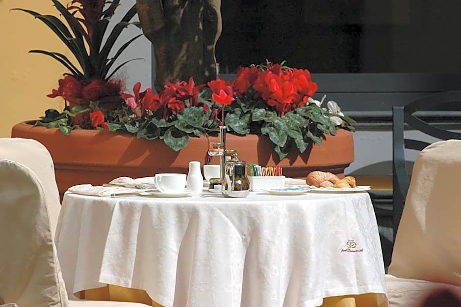 Le Cheminée Business Hotel Napoli