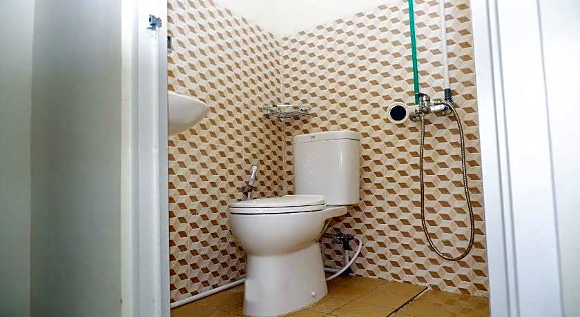 Ayuning Guest House Syariah Semarang Mitra RedDoorz