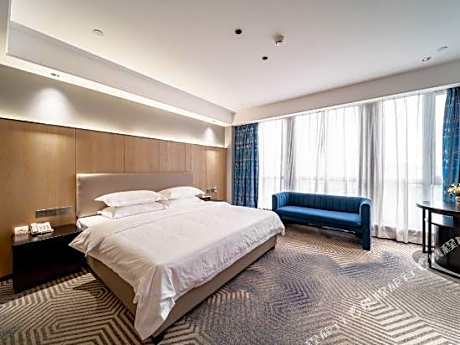 Flying Song Hotel(Ningbo Baihe Metro Station Caihong South Road Store)