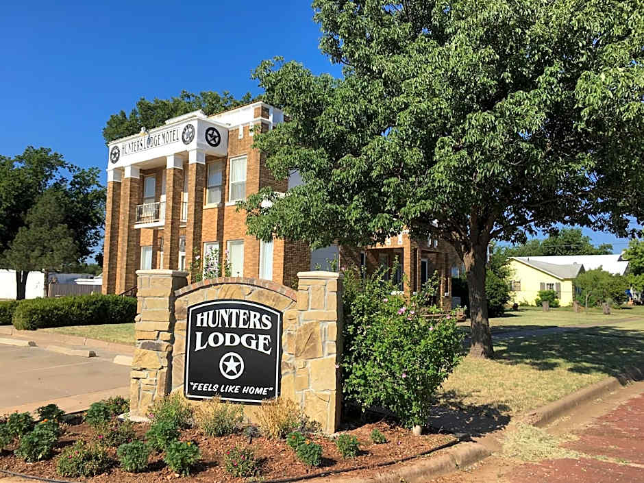 Hunters Lodge Motel