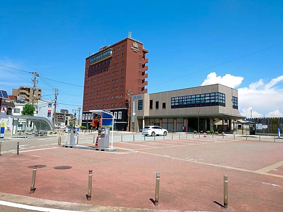 Apa Hotel Tonami-Ekimae