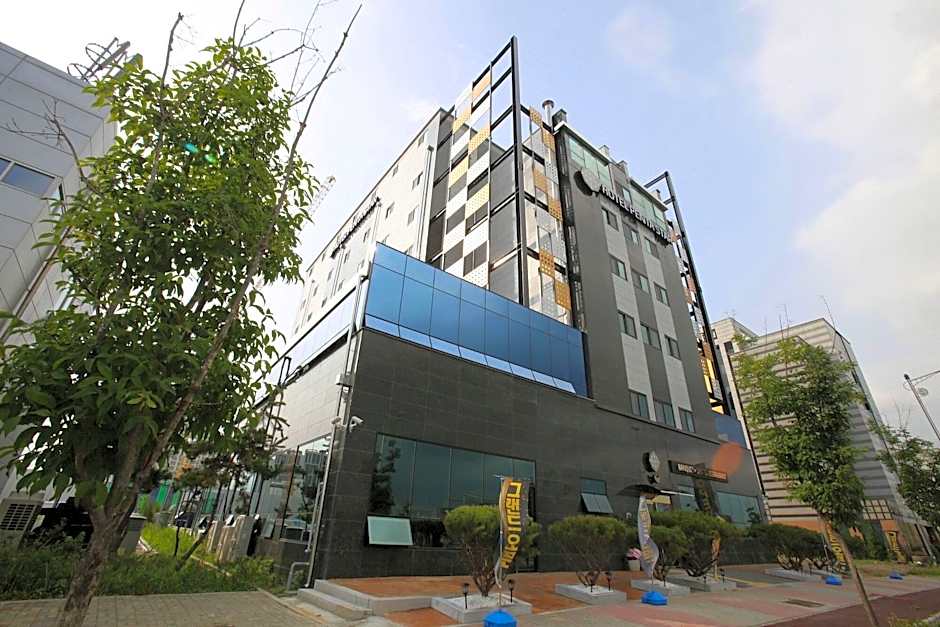 Gimpo Pentastar Hotel