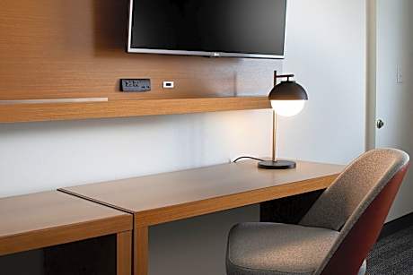 Room, 2 Queen Beds (Hearing Accessible)