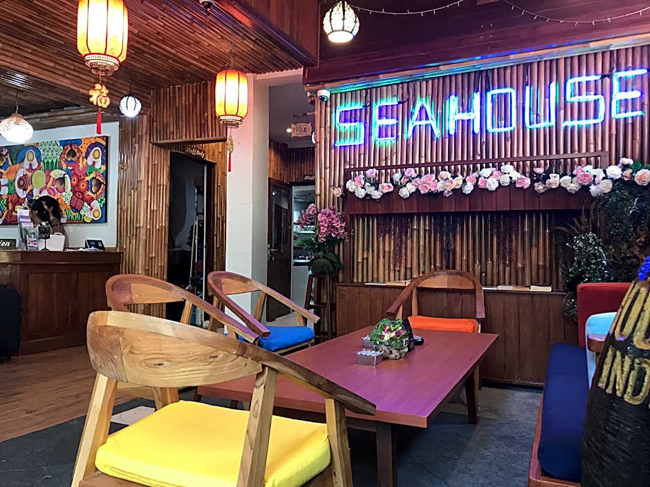 Seahouse Bali Indah Beach Inn