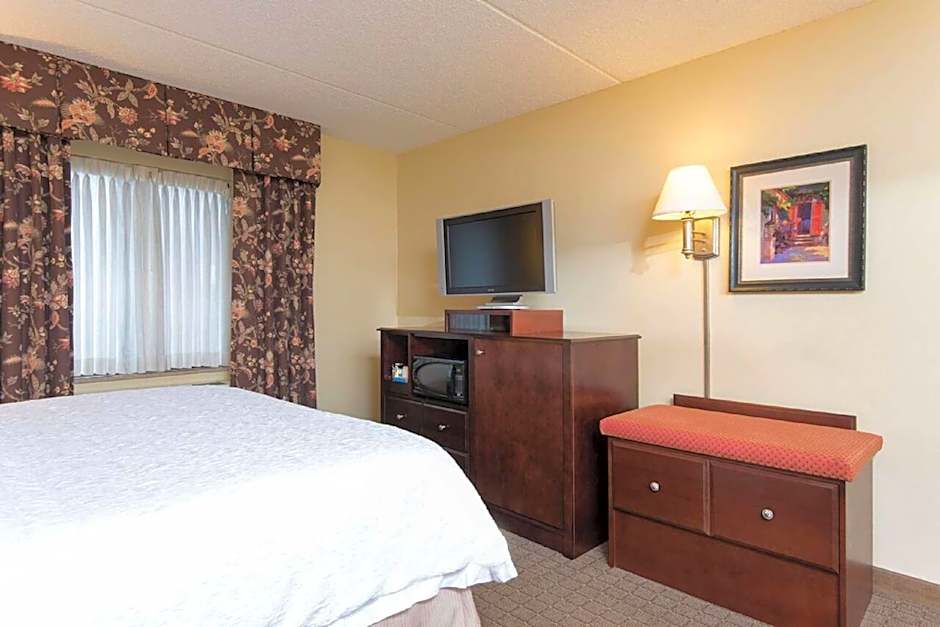 Hampton Inn By Hilton Schenectady