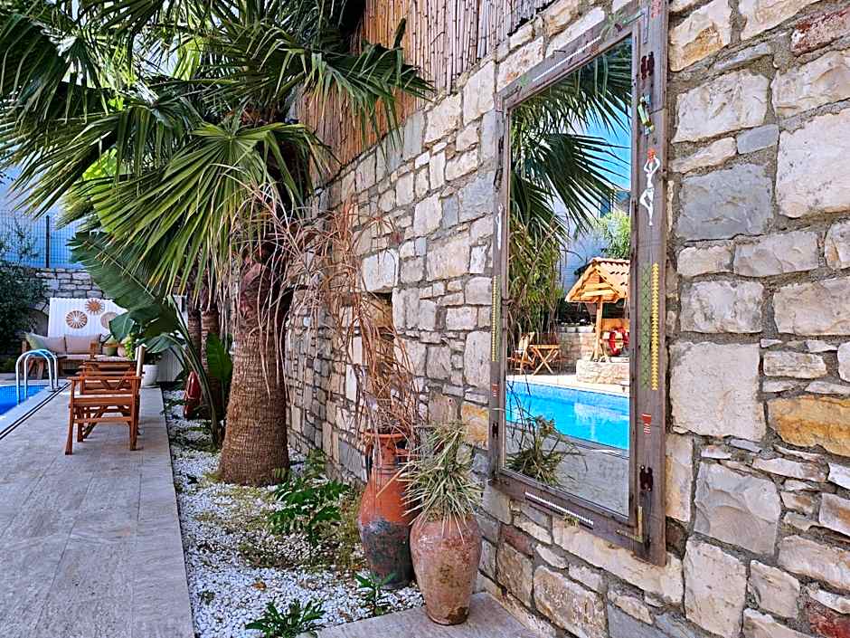 Kugu Urla