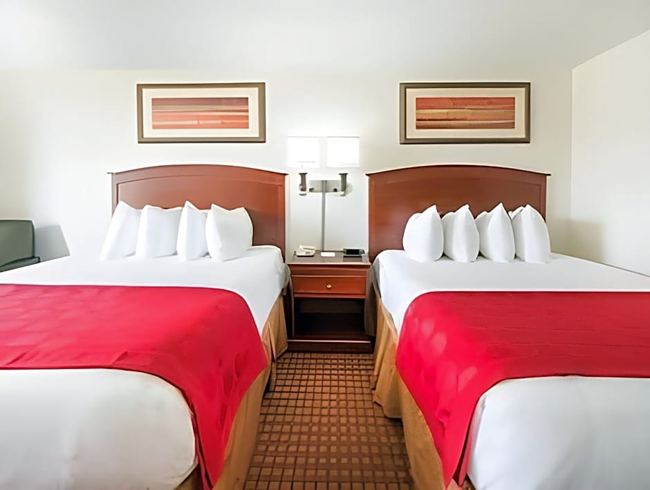 Ramada by Wyndham Enid