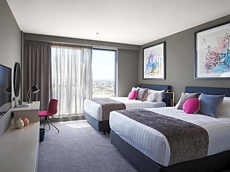 Twin Room with Two Queen Beds