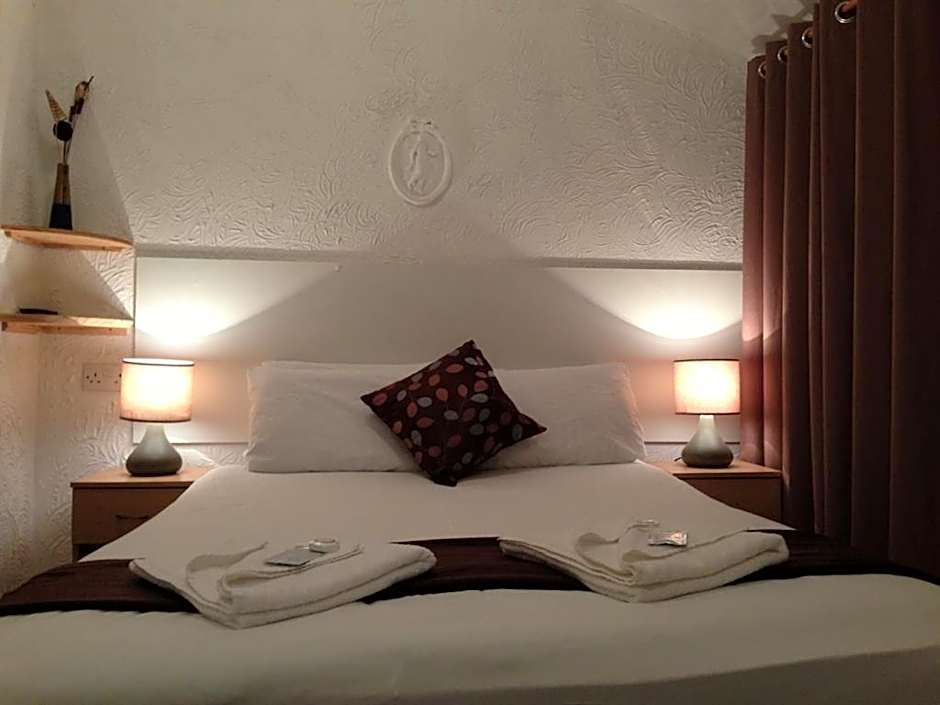 Wilsons Hotel - Blackpool Tower View