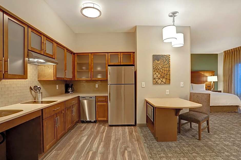 Staybridge Suites Overland Park - Kansas City S By IHG