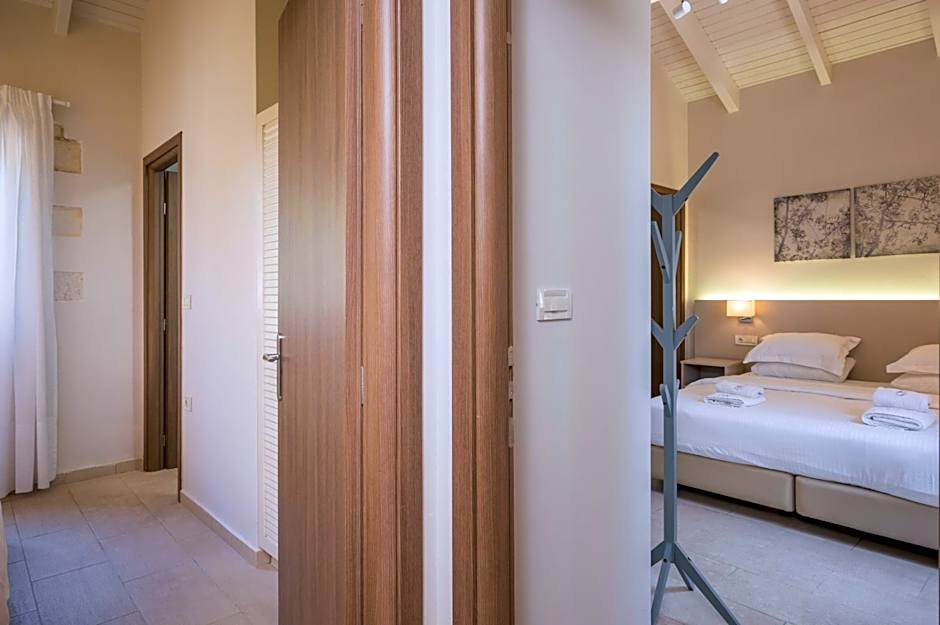 Spilia Village Hotel & Villas