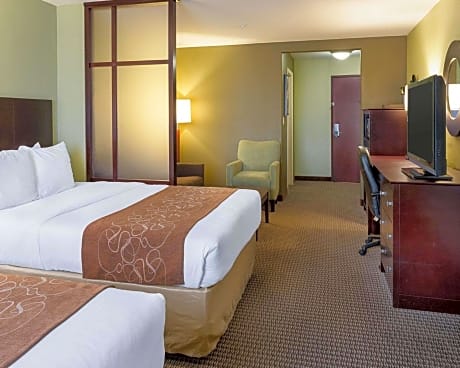 2 Queen Beds, Suite, Nonsmoking, Accessible