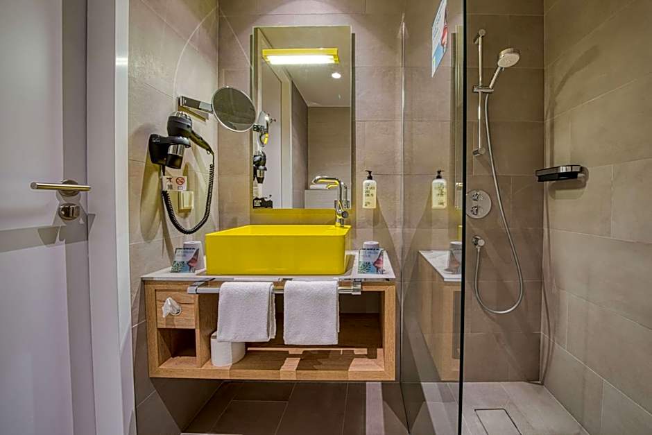 Vienna House Easy by Wyndham Amsterdam Airport