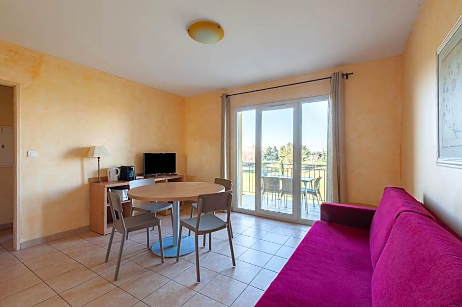 Residhotel Golf Grand Avignon
