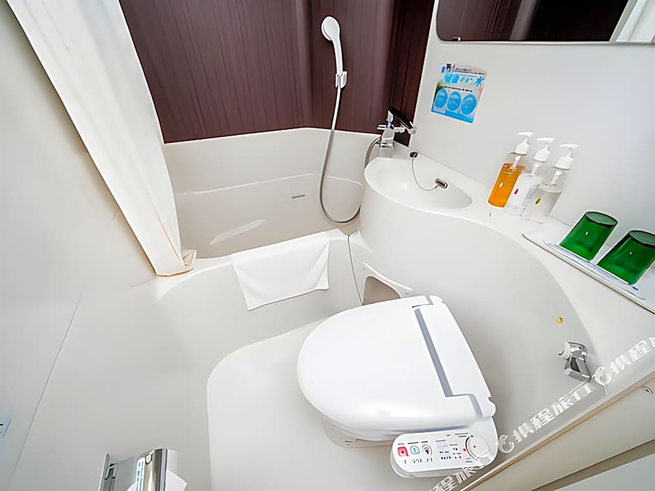 Super Hotel Otsu Ekimae