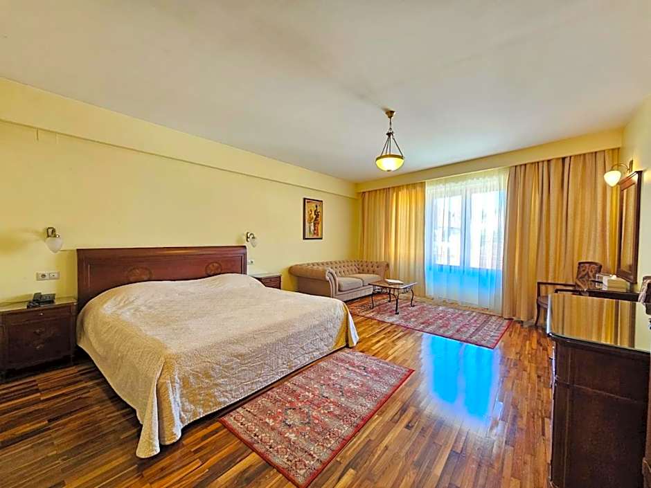 The Elite - Oradea's Legendary Hotel