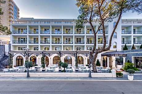 Crowne Plaza Budva by IHG