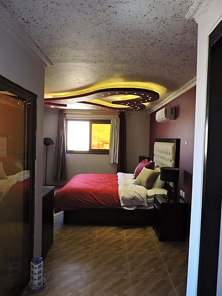 Valentine Inn Luxury