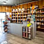 Invermere Inn & Suites