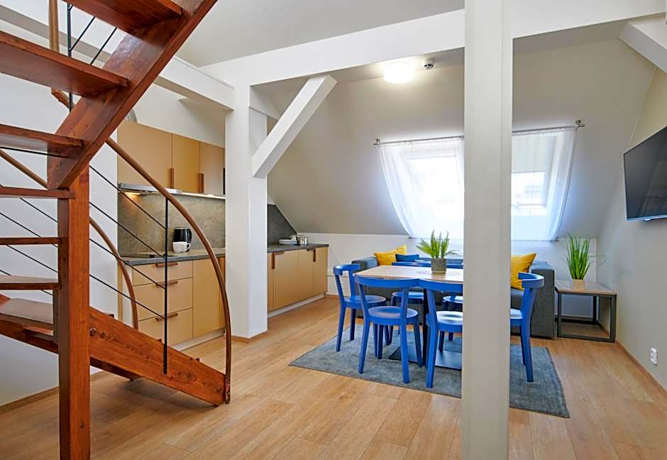 City Nest Apartments by Adrez