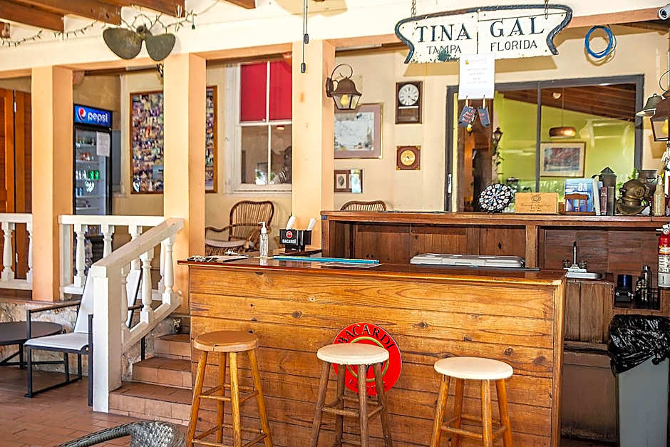 Orange Hill Beach Inn