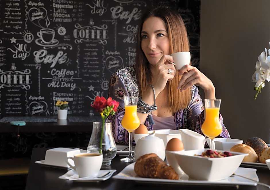 Grand Petit Hotel ex Shato Gesson