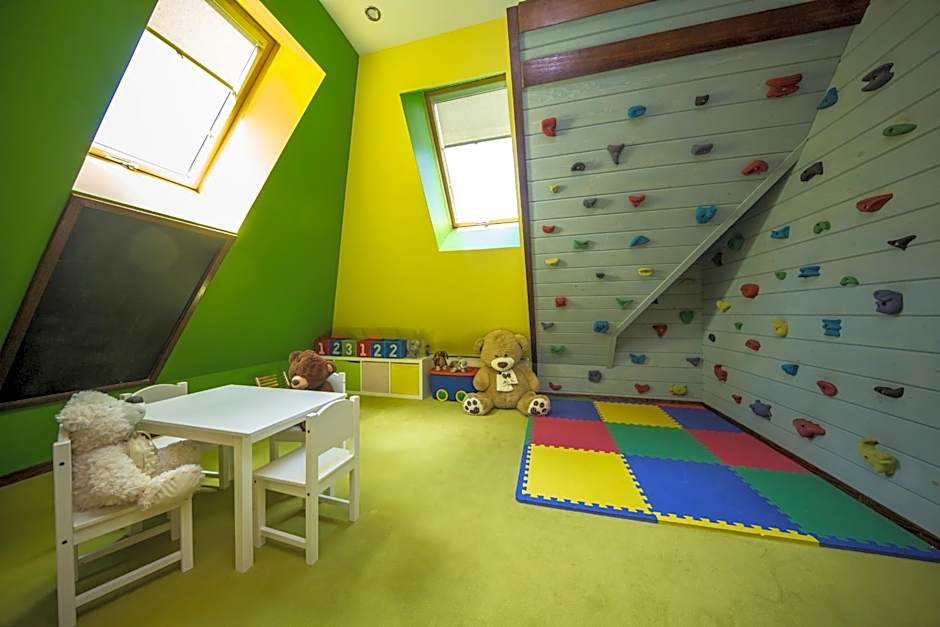 Hotel REDYK Ski&Relax - narty i widok na góry na wyciągnięcie ręki