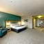 SunCoast Park Hotel Anaheim, Tapestry Collection by Hilton