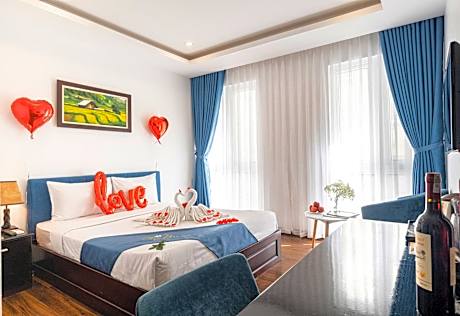 Superior Double or Twin Room with City View