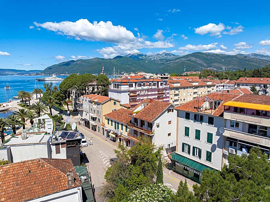 Hotel Montenegrino