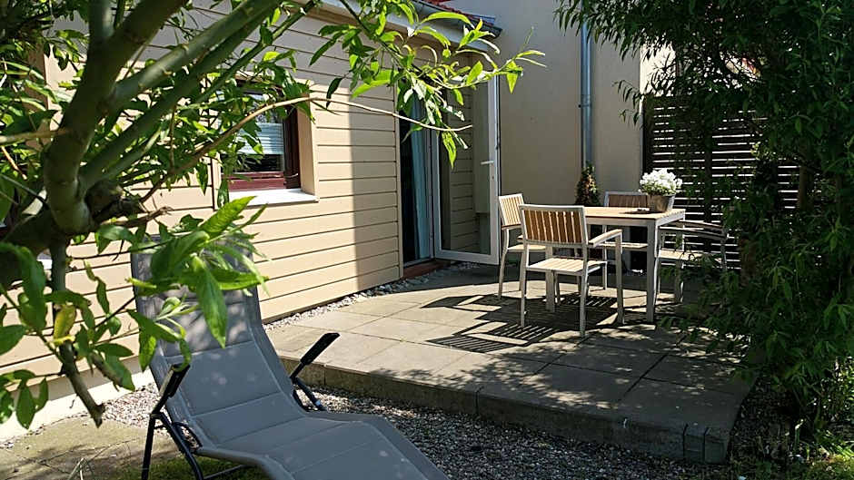 Haus Achtern Diek in erster Reihe am Meer