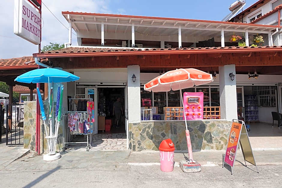 Camping Mitikas and Bungalows