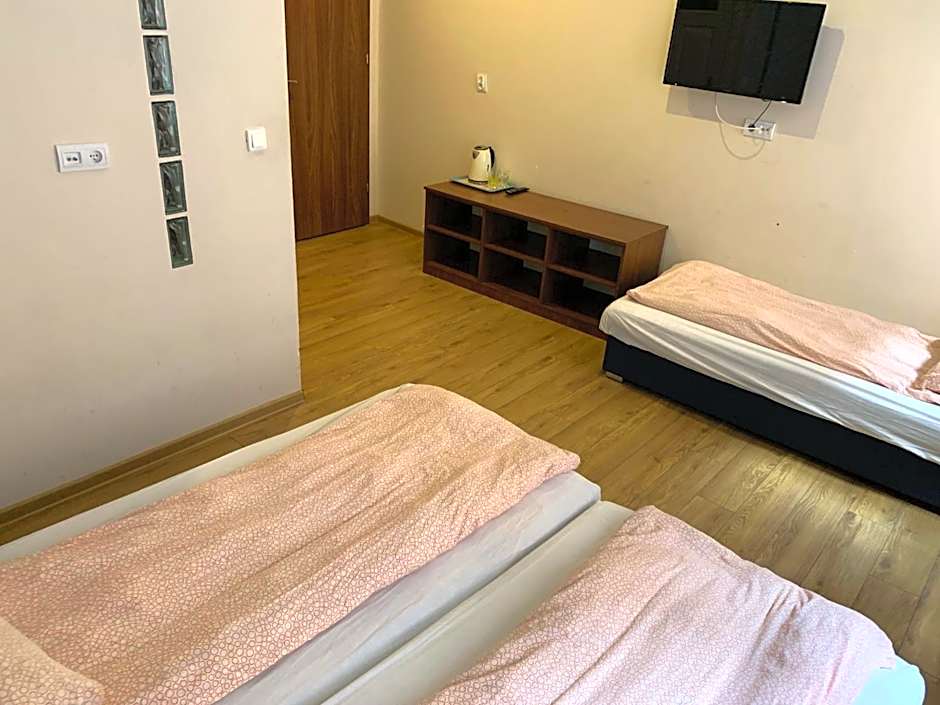 Hostel4u