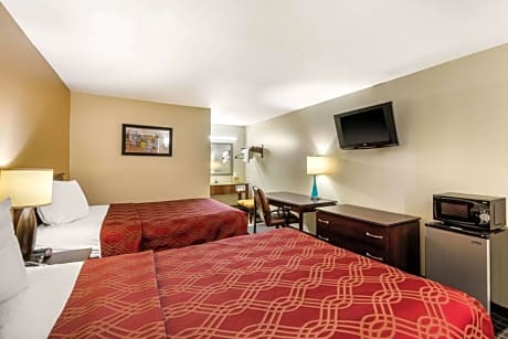 2 Double Beds, No Smoking