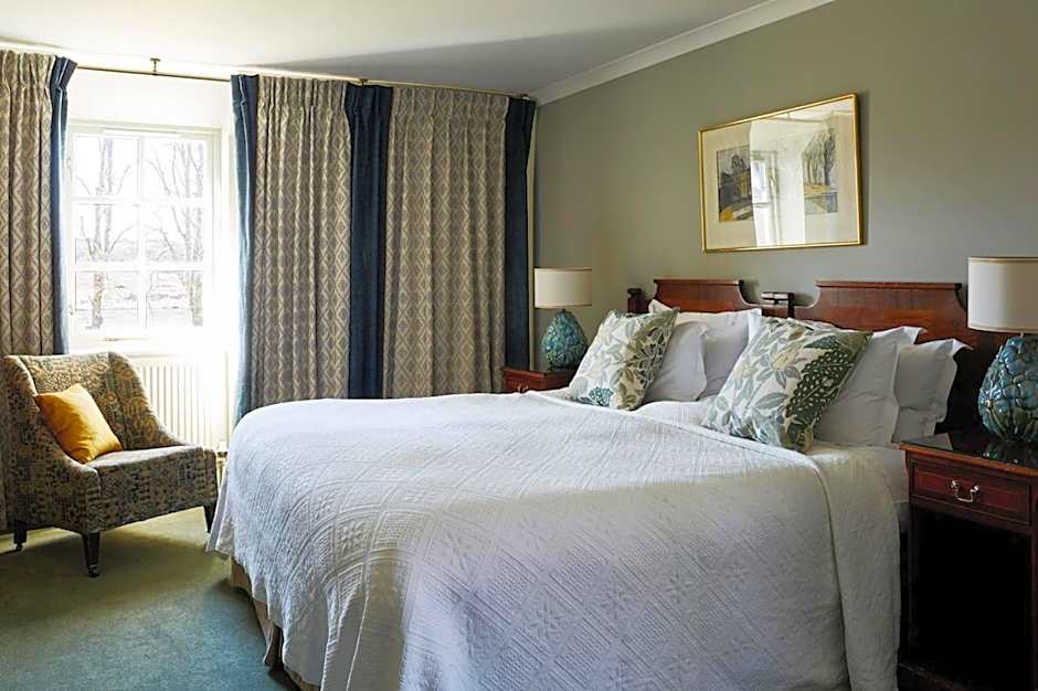 Kinloch Lodge Hotel and Restaurant