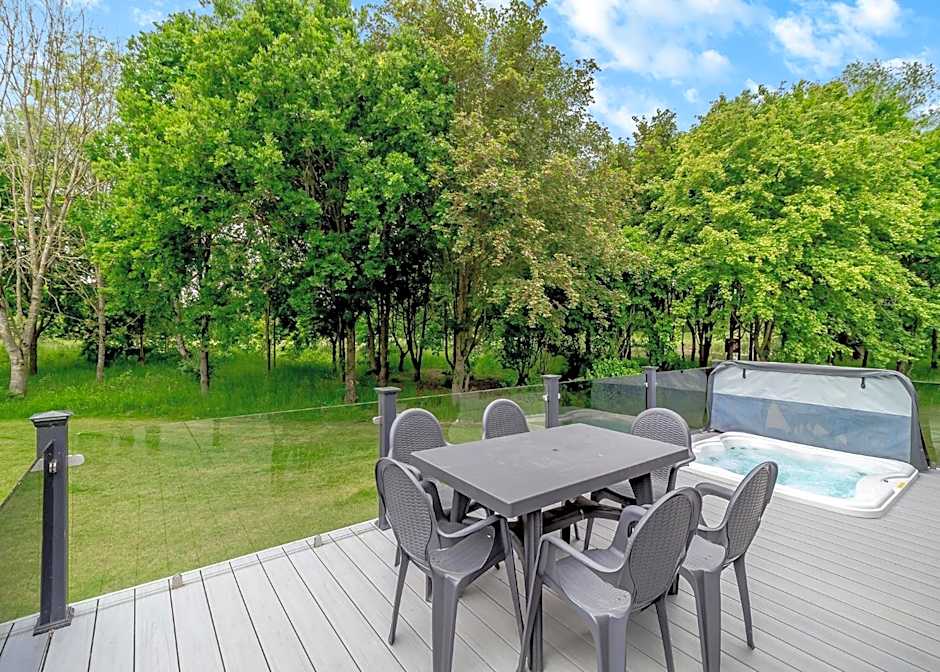 The Essex Golf And Country Club