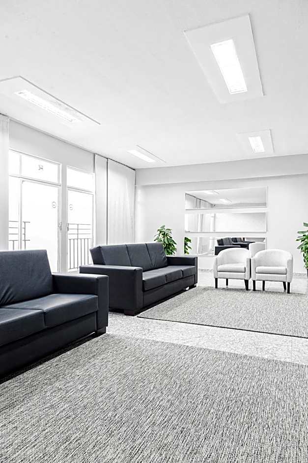 Nacional Inn Poços de Caldas - Lazer completo e Gastronomia no Centro