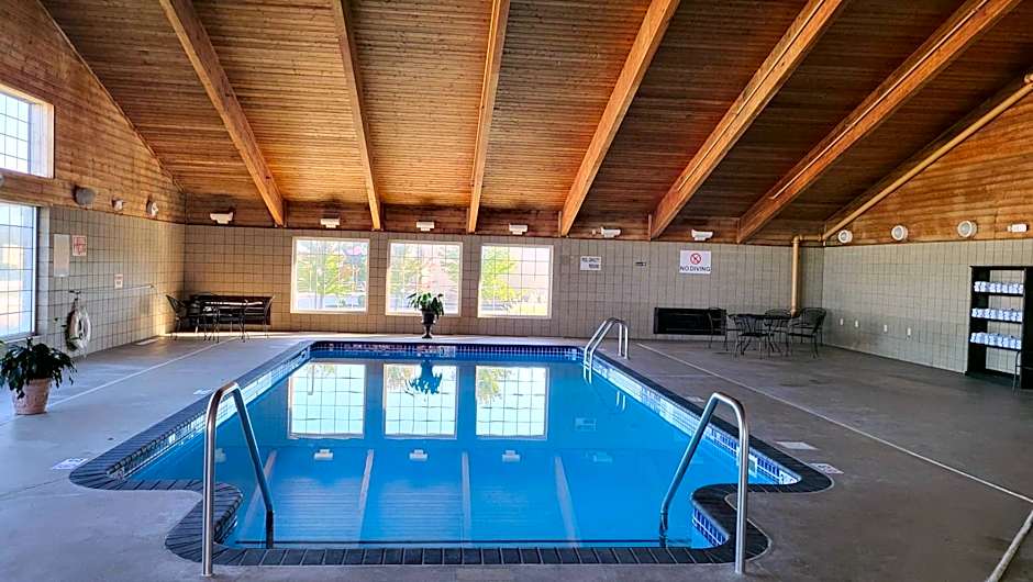 AmericInn by Wyndham McAlester