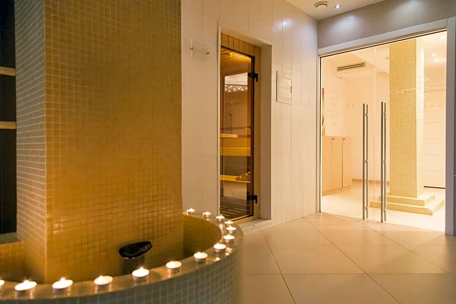 AHR Baja Hotel & Spa Cannigione