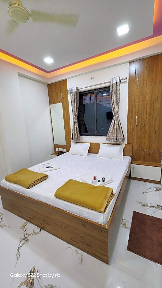 Hotel Dwarka Inn