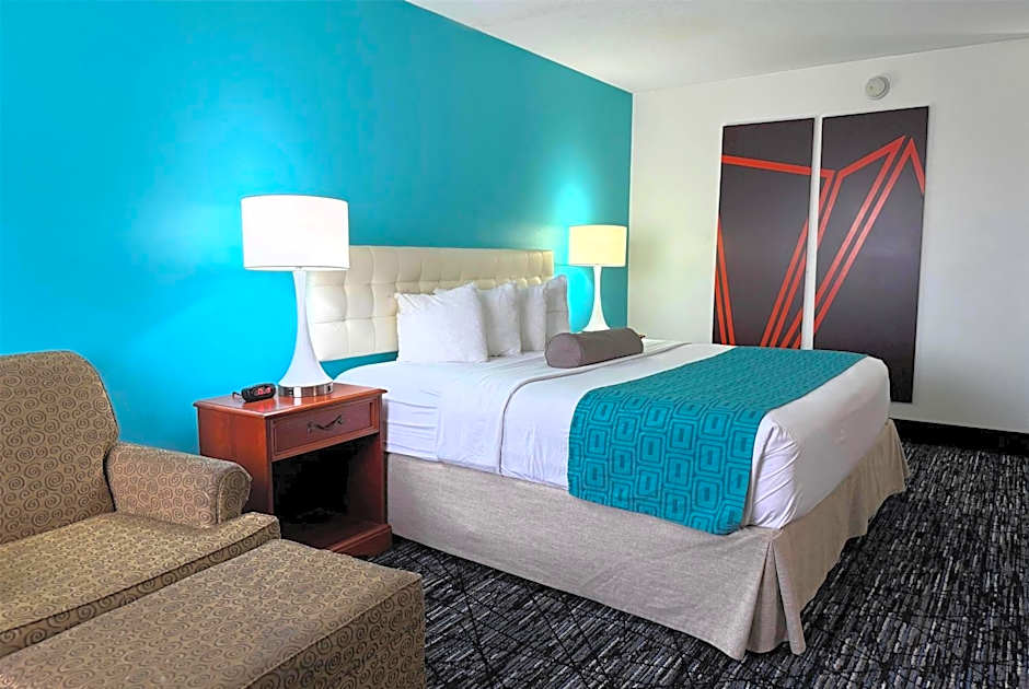 Howard Johnson by Wyndham Evansville East