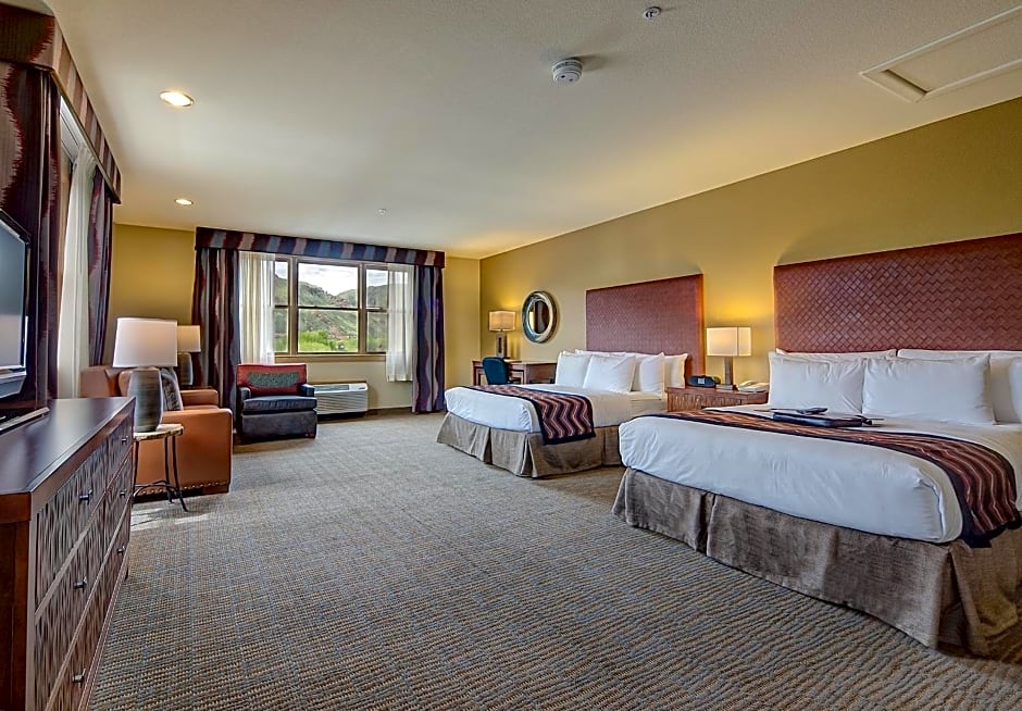 The Golden Hotel, Ascend Hotel Collection