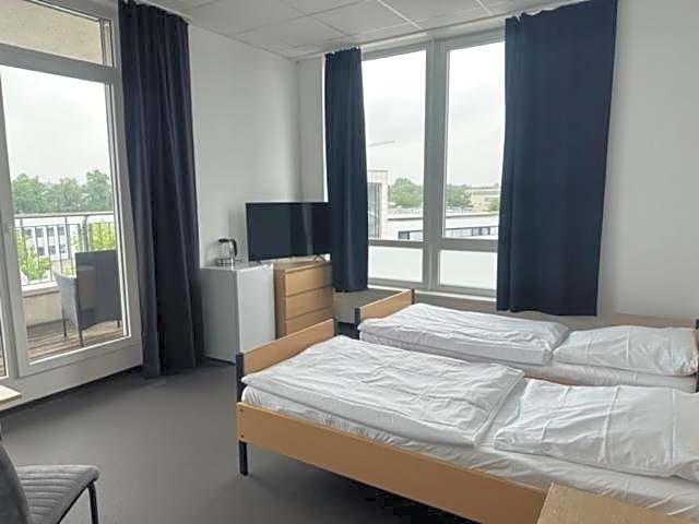 Arena Hostel & Monteurzimmer