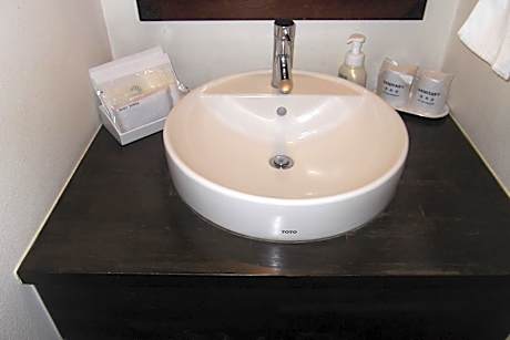 Double Room - Non-Smoking