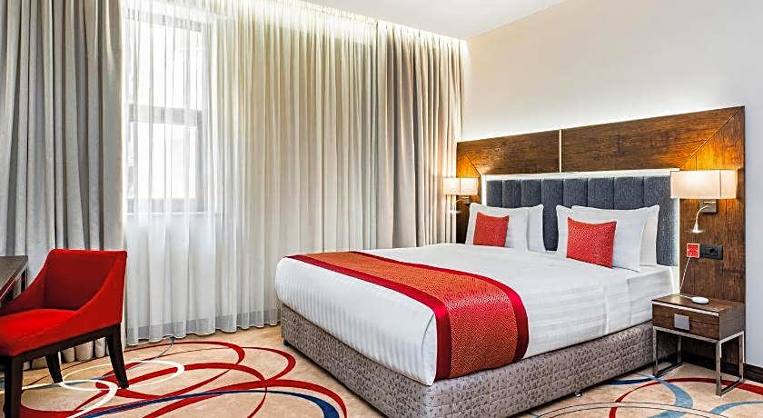 Ramada Hotel & Suites by Wyndham Yerevan