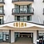 Central Cosmo Apartment Hotel