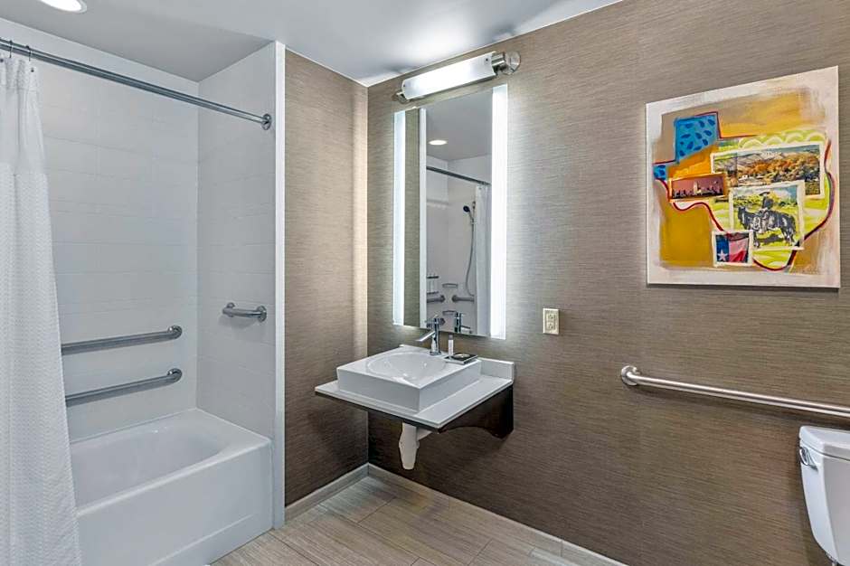 Cambria Hotel Plano Frisco